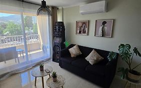 Hermoso y equipado Departamento con wifi y aire acondicionado